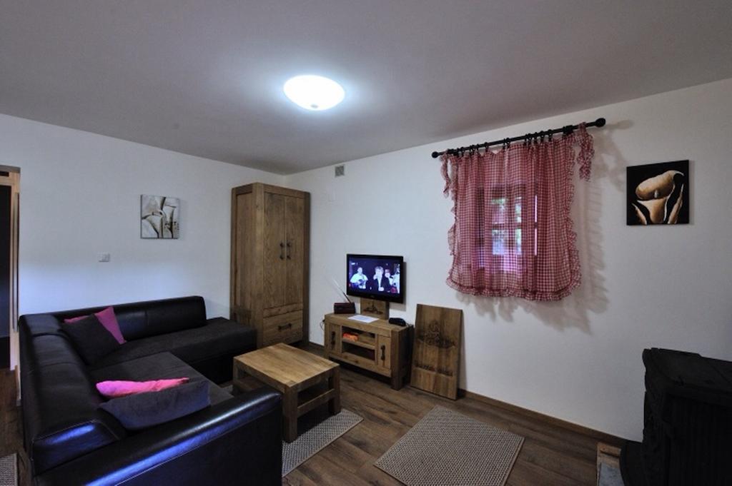 Apartment Drvena Kuca Mreznica Gornji Zvečaj 객실 사진
